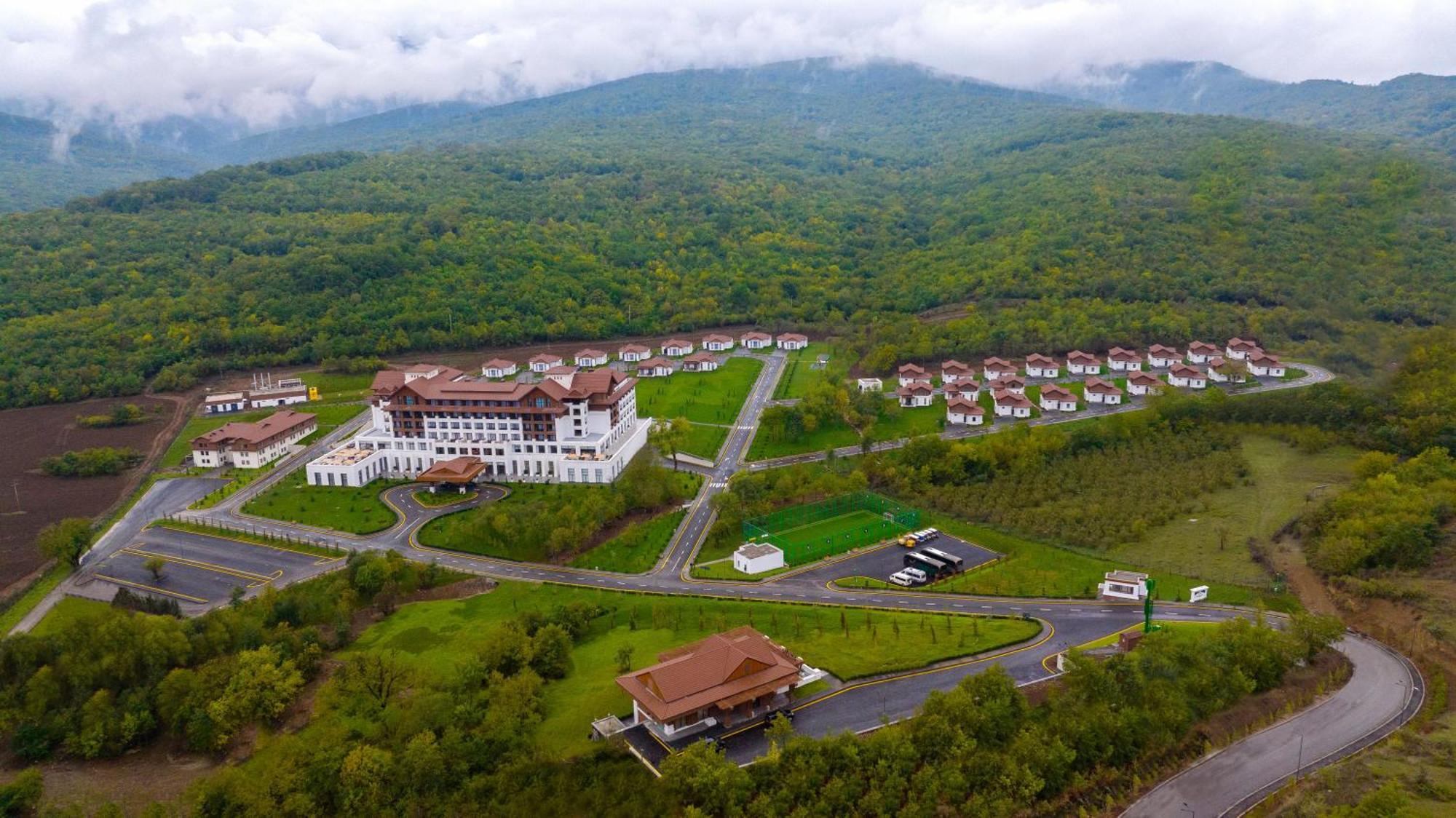 Shabran Wellbeing Resort Pirebedil' 외부 사진